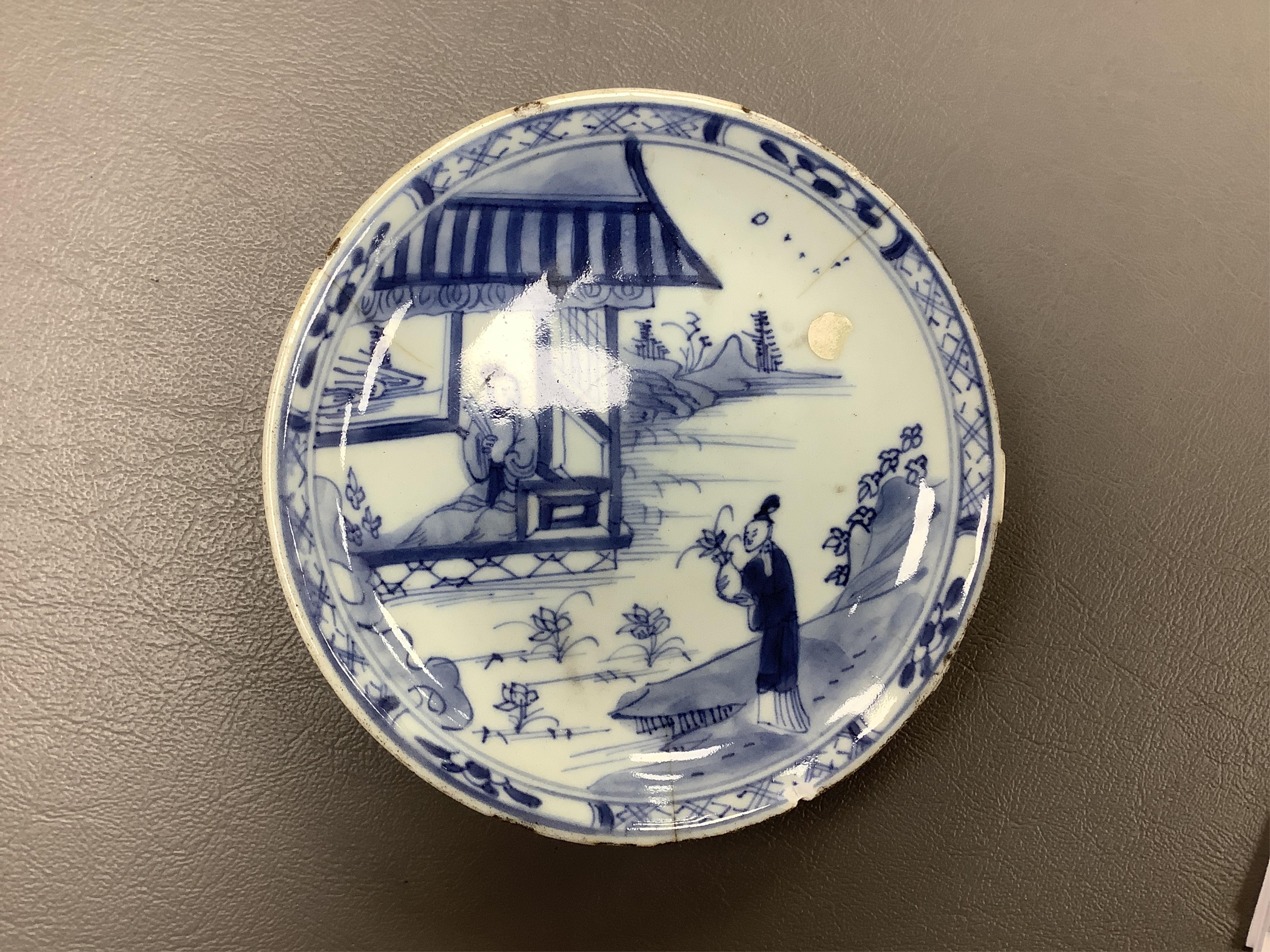 A Chinese blue and white cup and saucer, Kangxi, 11.5cm diameter